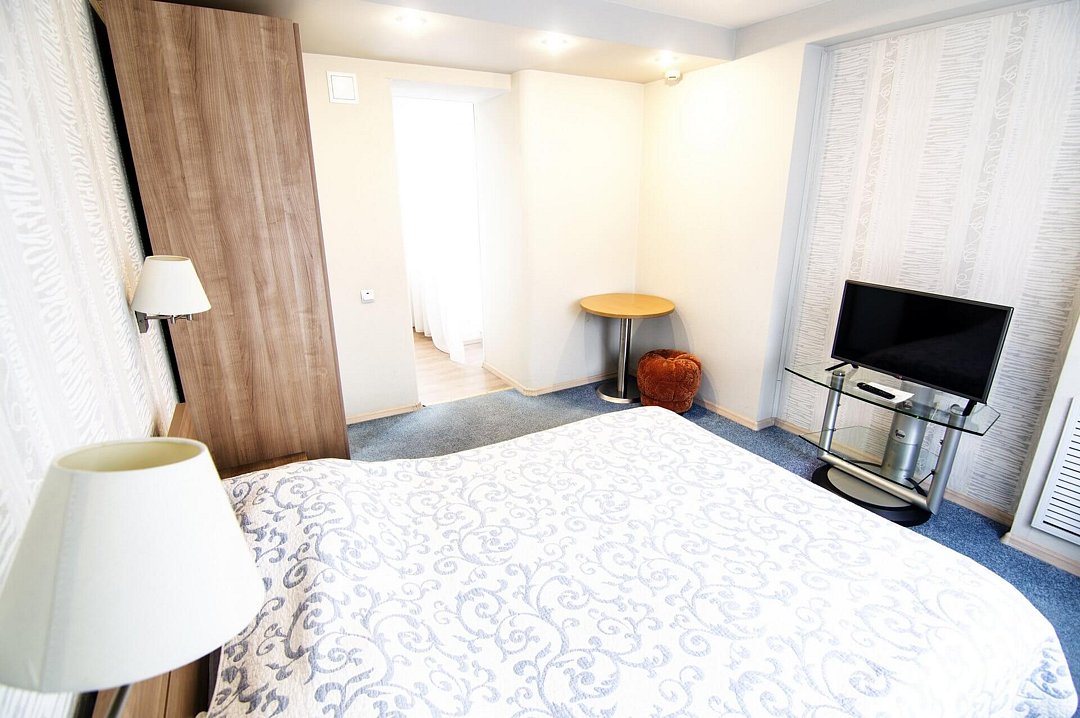 Стандартный 1-местный