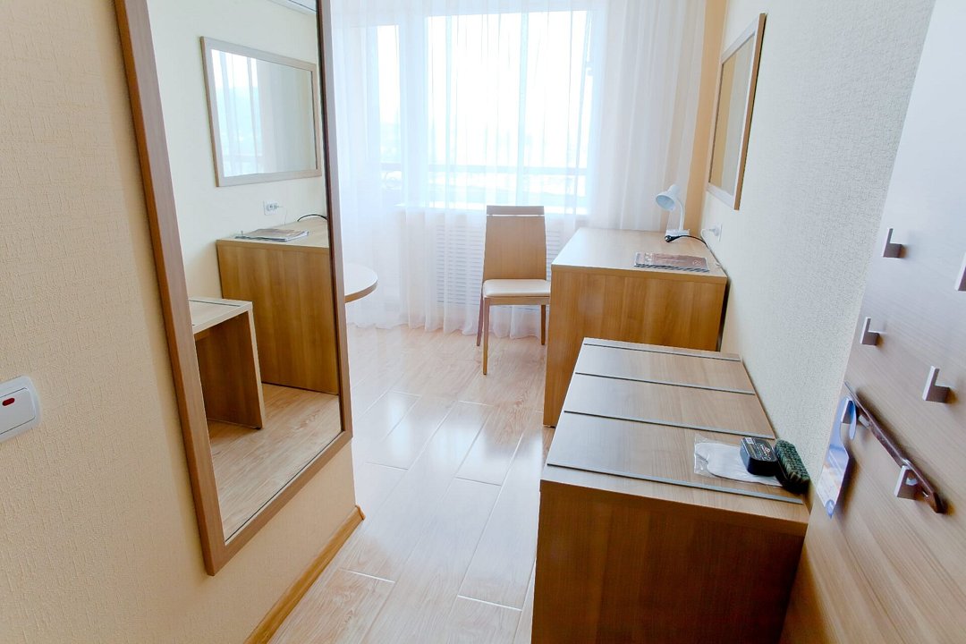 Стандартный 1-местный