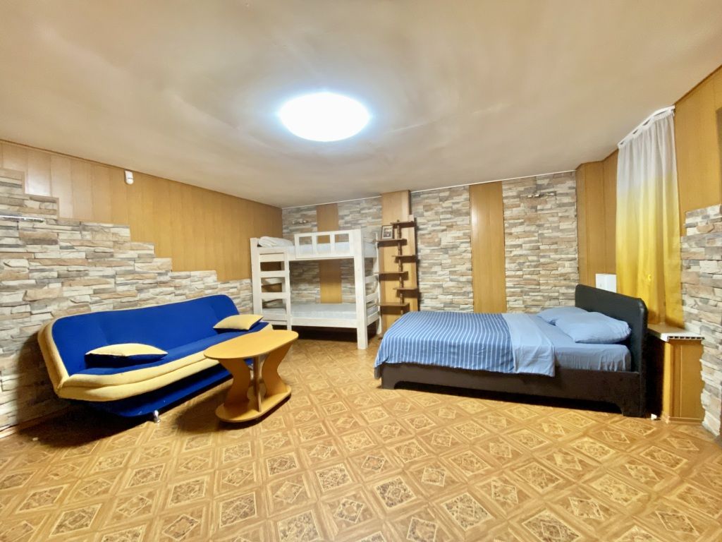 Вилла-Центр, вид на море и центральную площадь, Приморский край: фото 3