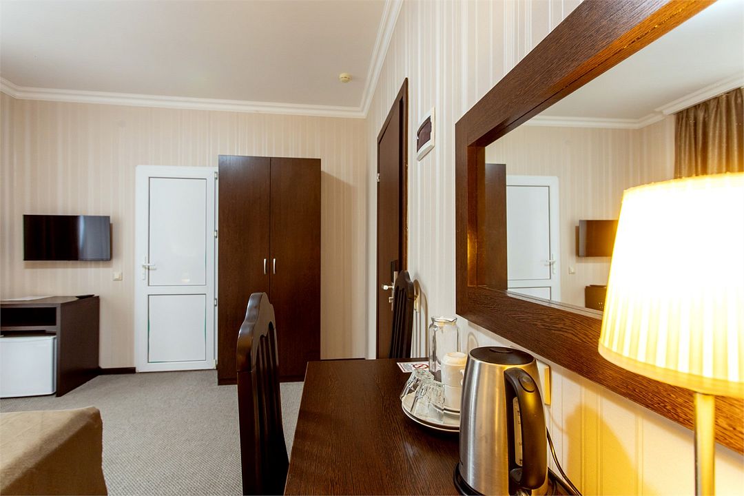 Стандартный 2-местный 1-комнатный DBL/TWIN (с балконом)