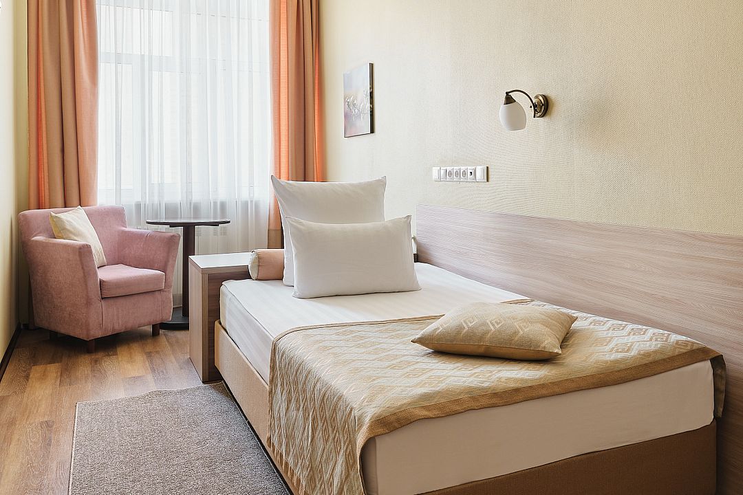 Стандартный 1-местный