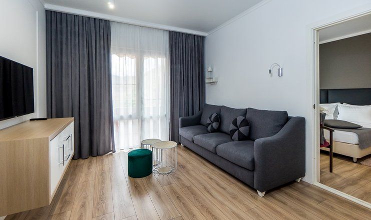 Люкс 2-местный 2-комнатный (Высшей категории)