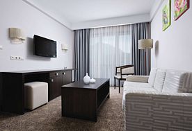 2-мест. 2-комн. люкс повыш. комф. (вид на Бештау), Санаторий Плаза SPA, Железноводск