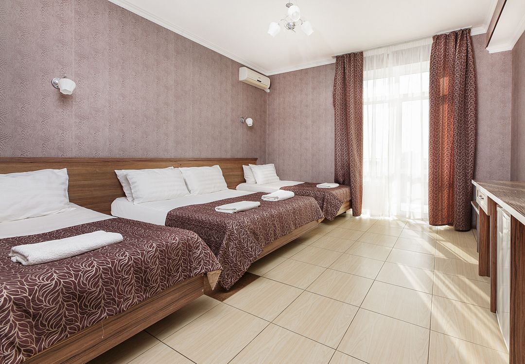 Стандартный 4-местный 1-комнатный