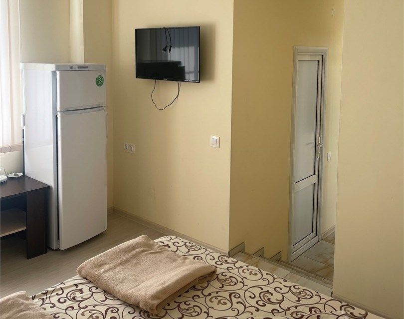 Семейный 4-местный 2-комнатный (с выходом на общий балкон)