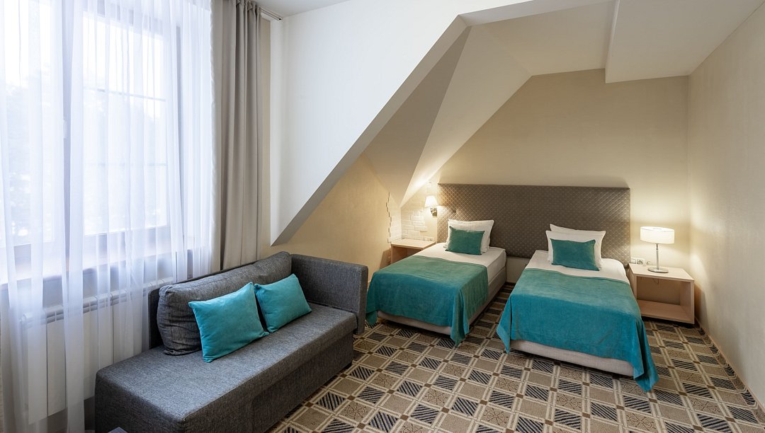 Джуниор 4-местный 2-комнатный Junior +