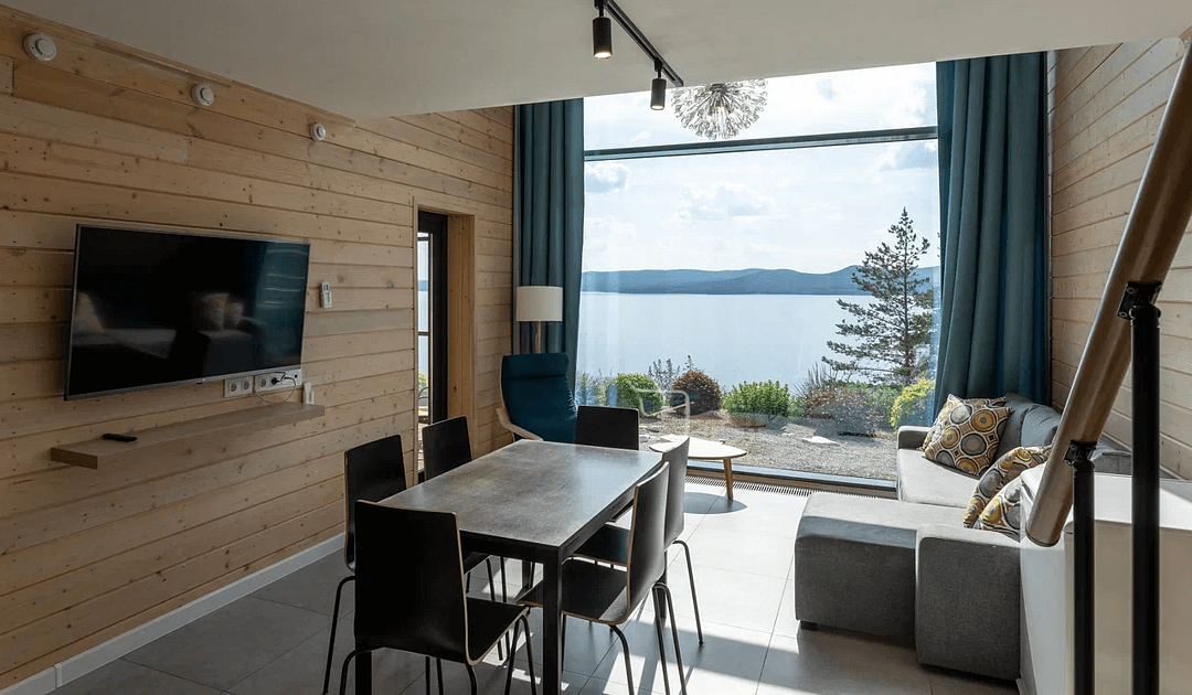 Коттедж 2-местный Senior Spa Lake (№10)