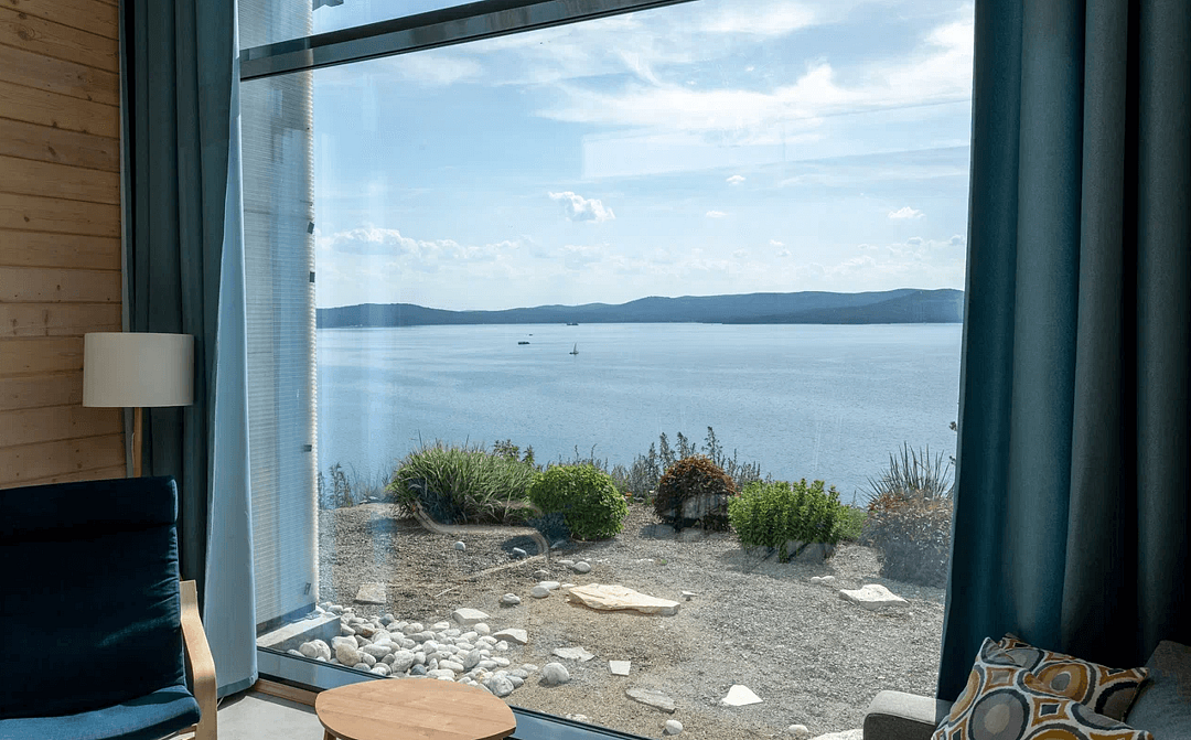 Коттедж 2-местный Senior Spa Lake (№10)