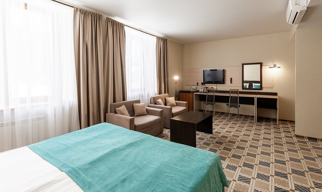 Семейный 2-местный Family Premium