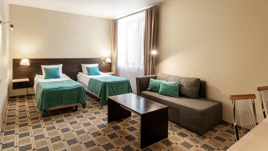 Семейный 4-местный 2-комнатный Family Premium +