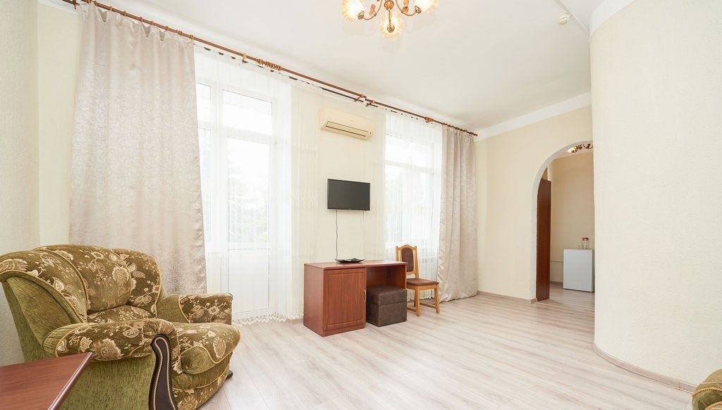 Люкс 2-комнатный 2-местный