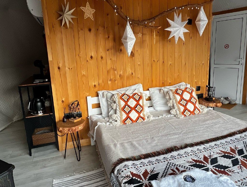 Купольный тентовый дом