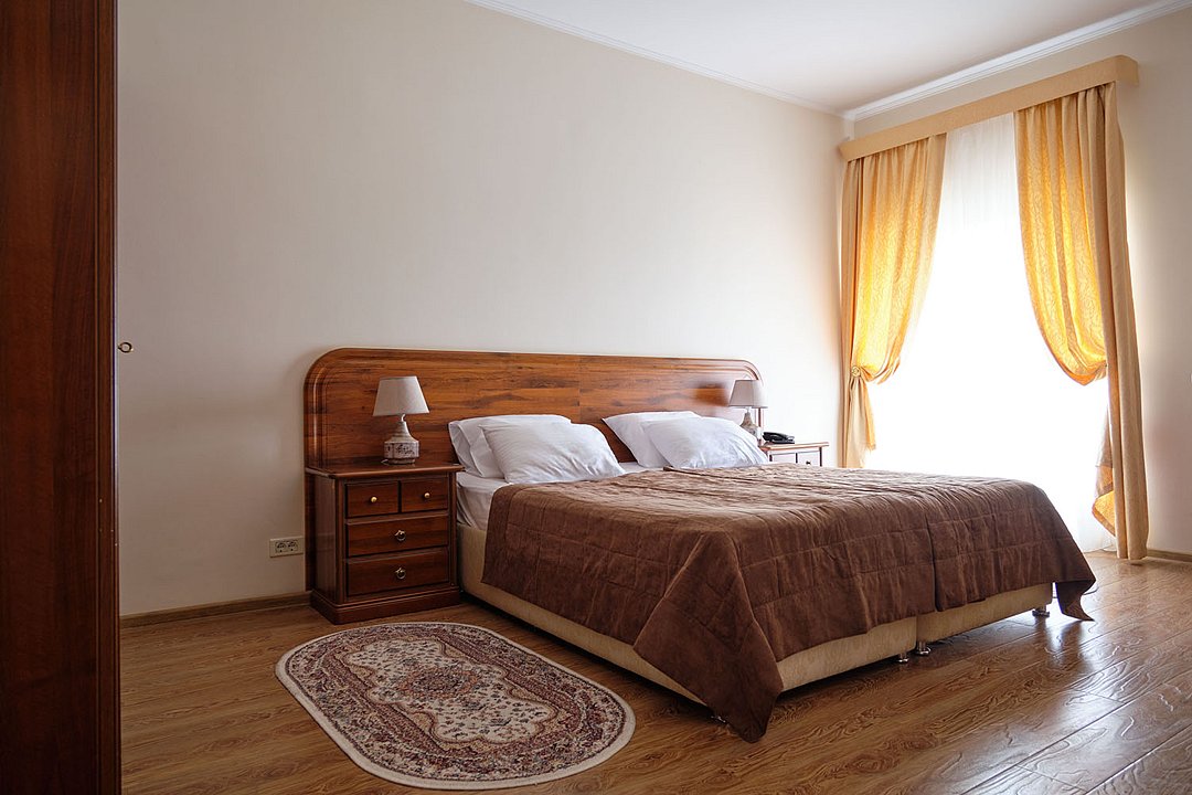 Люкс 2-местный 2-комнатный (DBL/TWIN)