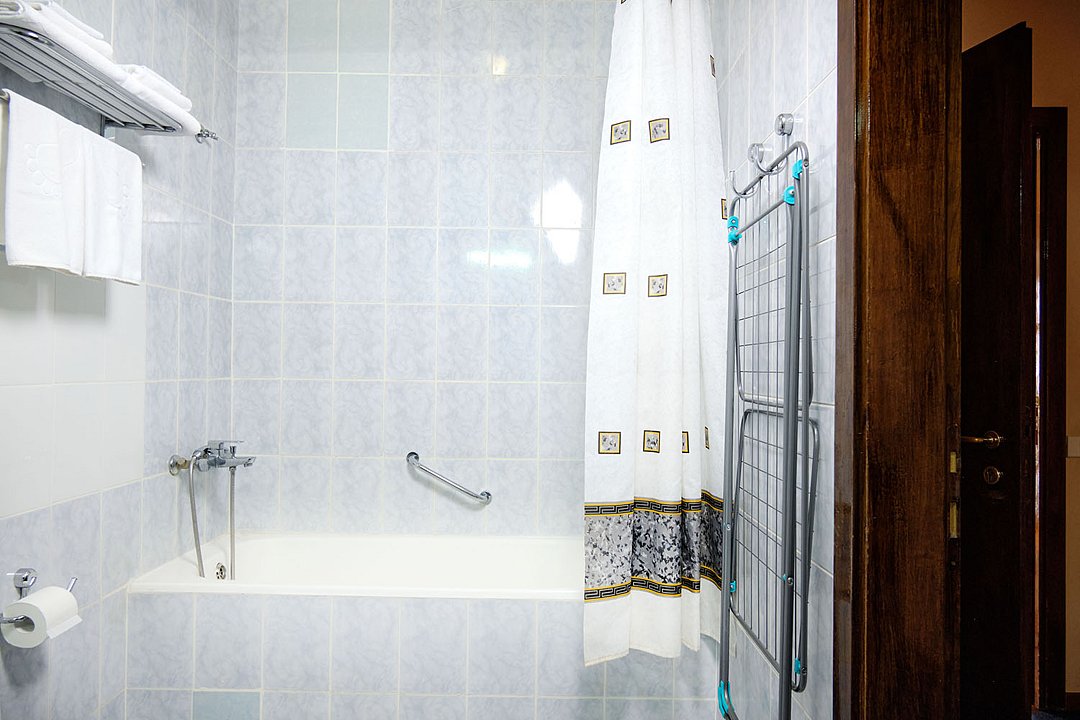 Люкс 2-местный 2-комнатный (DBL/TWIN)