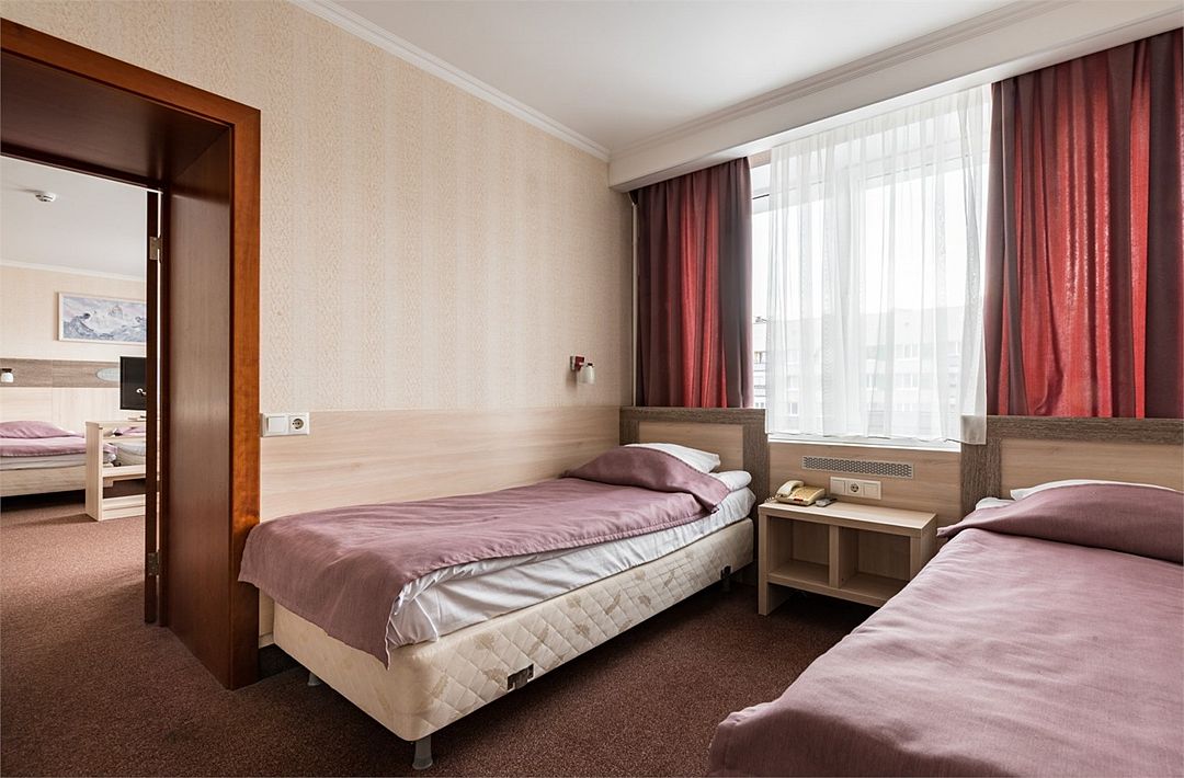 Стандартный 4-местный 2-комнатный