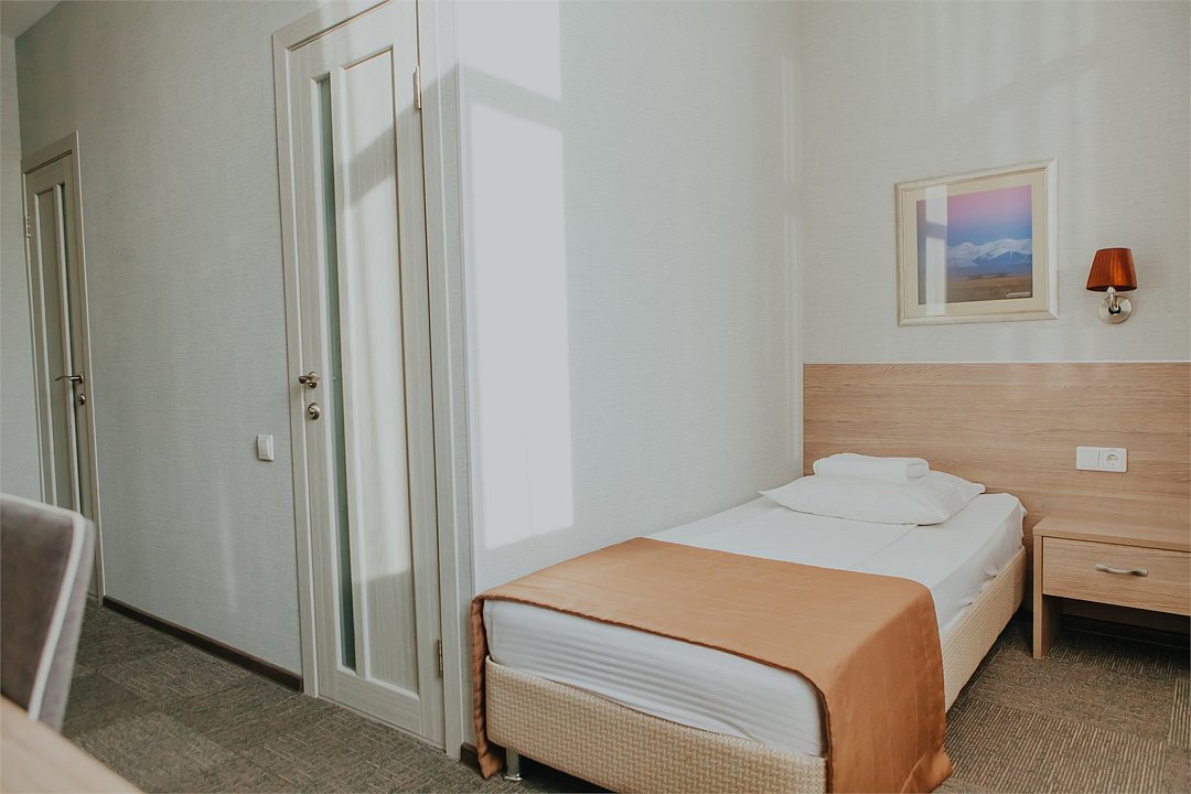 Стандартный 1-местный