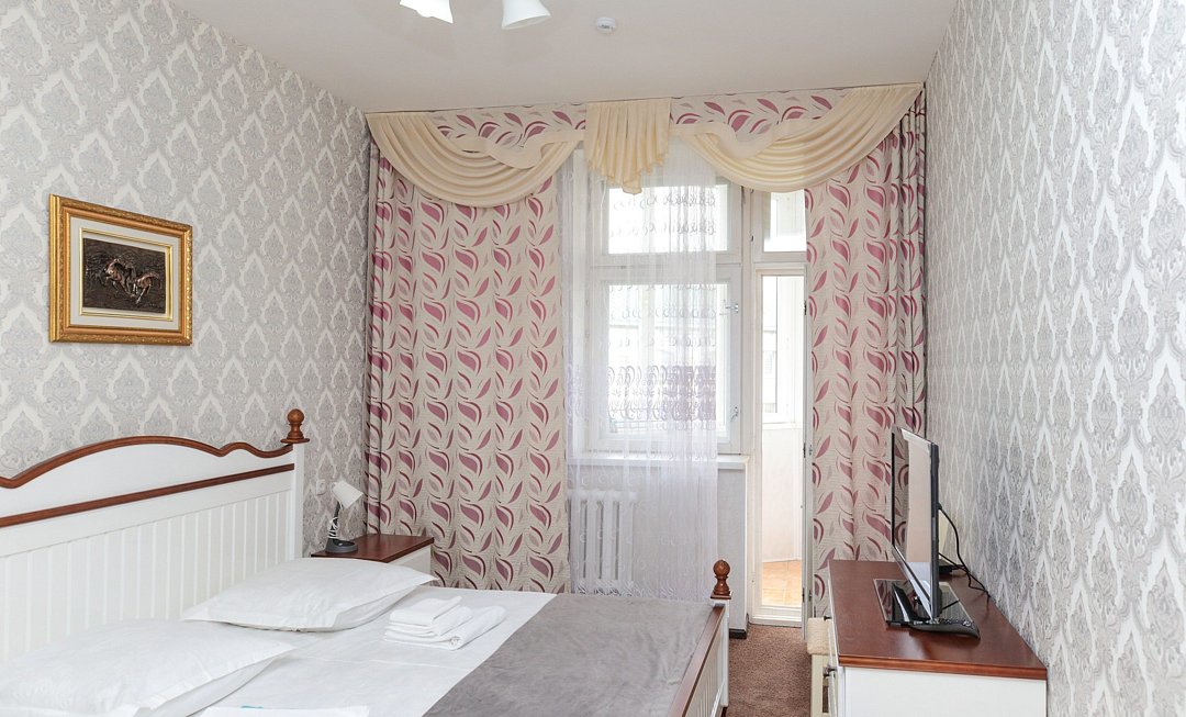 Стандартный 1-местный