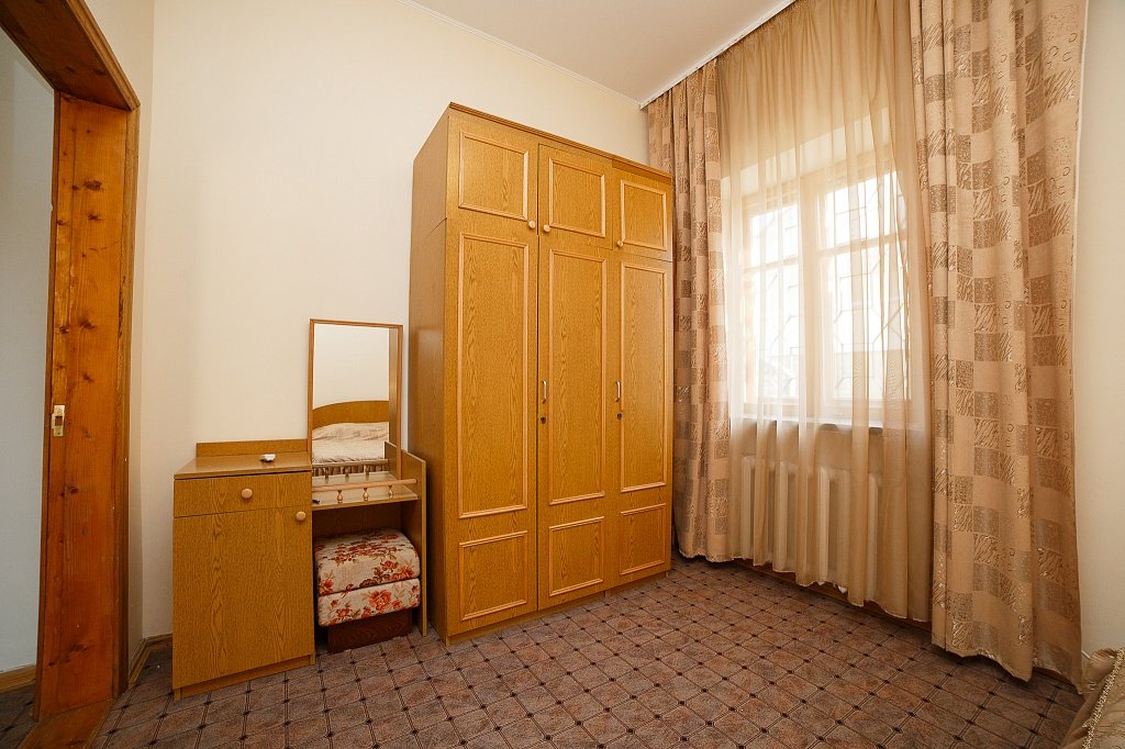 Номер 4 категория 2-местный 2-комнатный (корпус 9) (4)