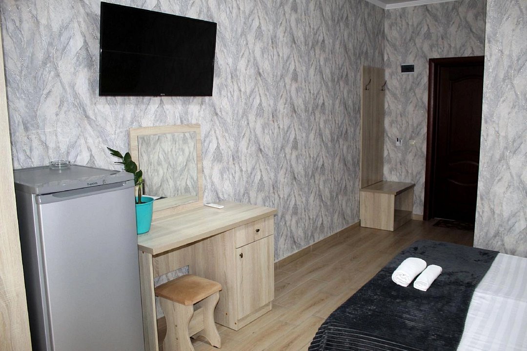 Стандартный 2-местный (с балконом и диваном)