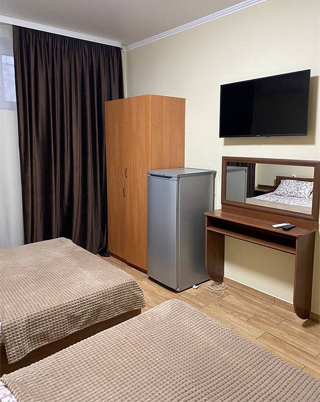 Стандартный 3-местный (с балконом)