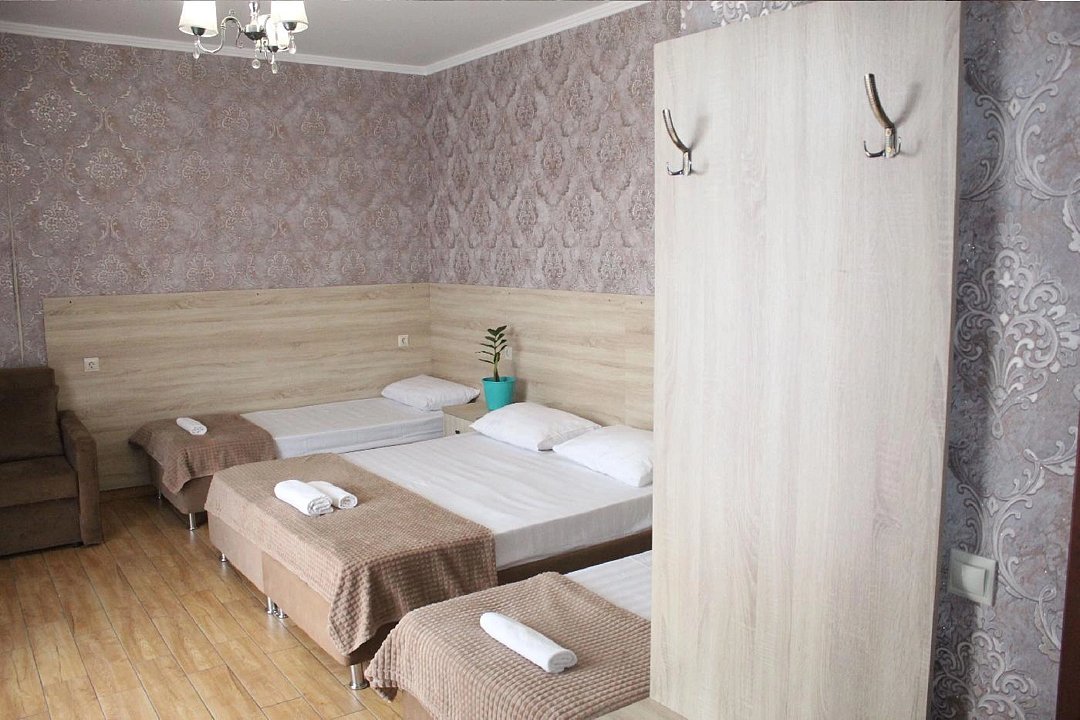 Стандартный 4-местный (с балконом)