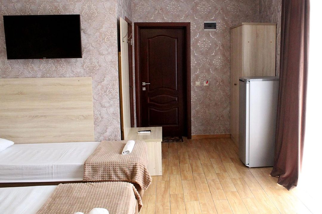 Стандартный 4-местный (с балконом)