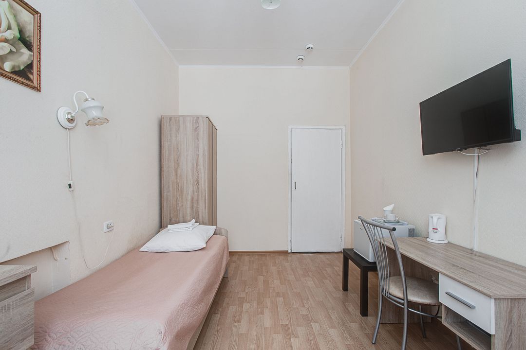 Стандартный 1-местный 1-комнатный