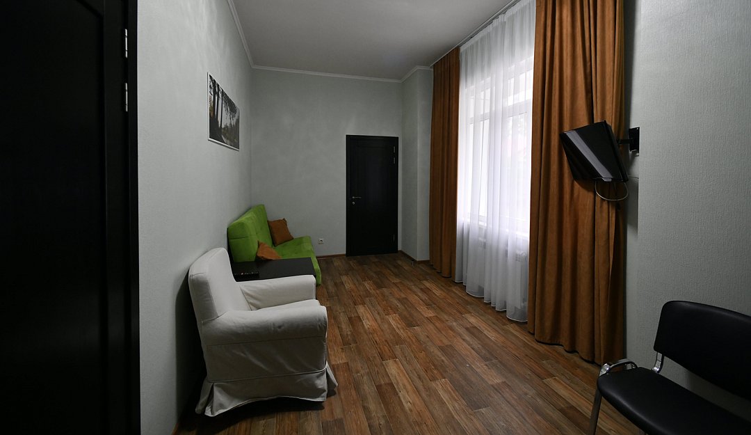 Люкс 2-местный 2-комнатный (№209)