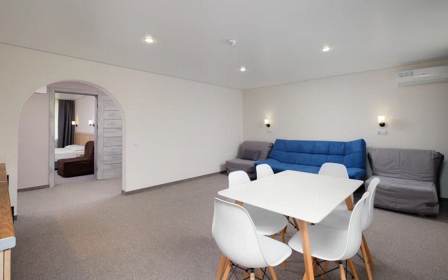 Семейный ++ 7-местный 4-комнатный (корпус 3)