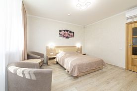 Повышенной комфортности 1-местный Junior suit корпус Главный, Санаторий Рассвет Любань, Любанский район