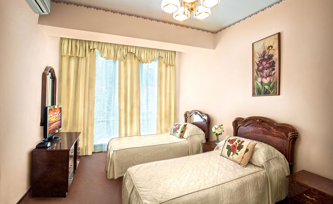 Комфорт 2-местный 2-комнатный основной корпус