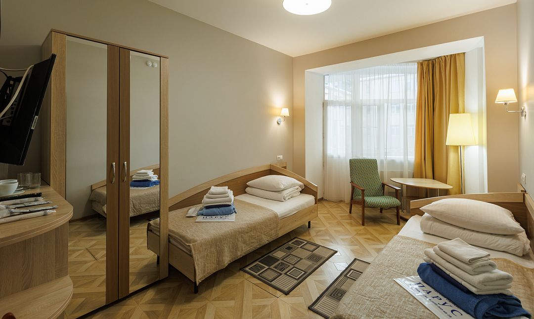 Стандартный 2-местный 2-комнатный (блочного типа)