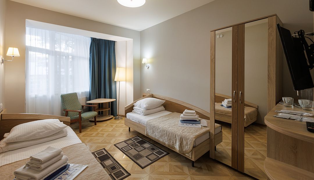 Стандартный 2-местный 2-комнатный (блочного типа)