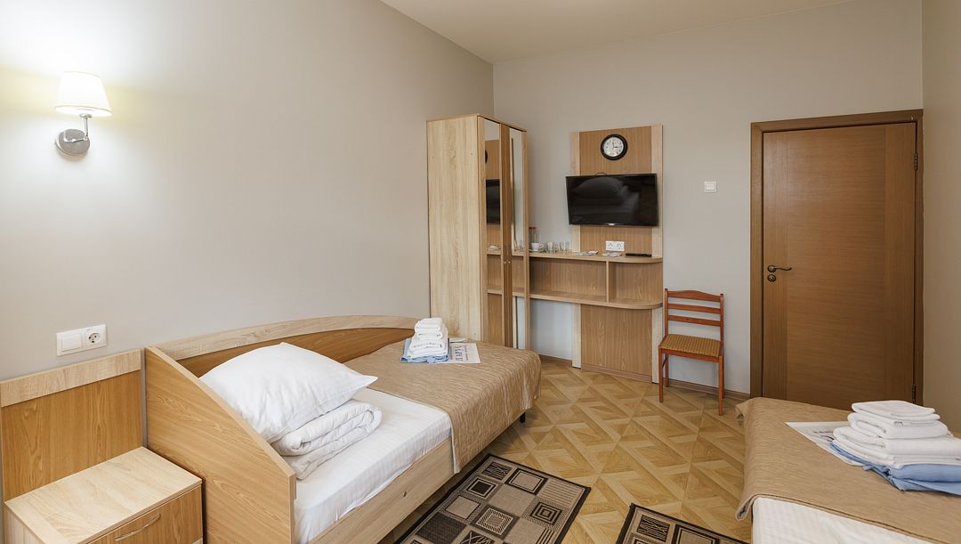 Стандартный 2-местный 2-комнатный (блочного типа)