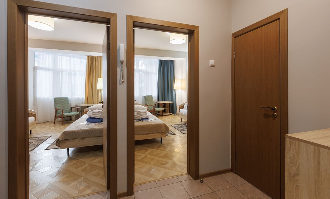 Стандартный 2-местный 2-комнатный (блочного типа)