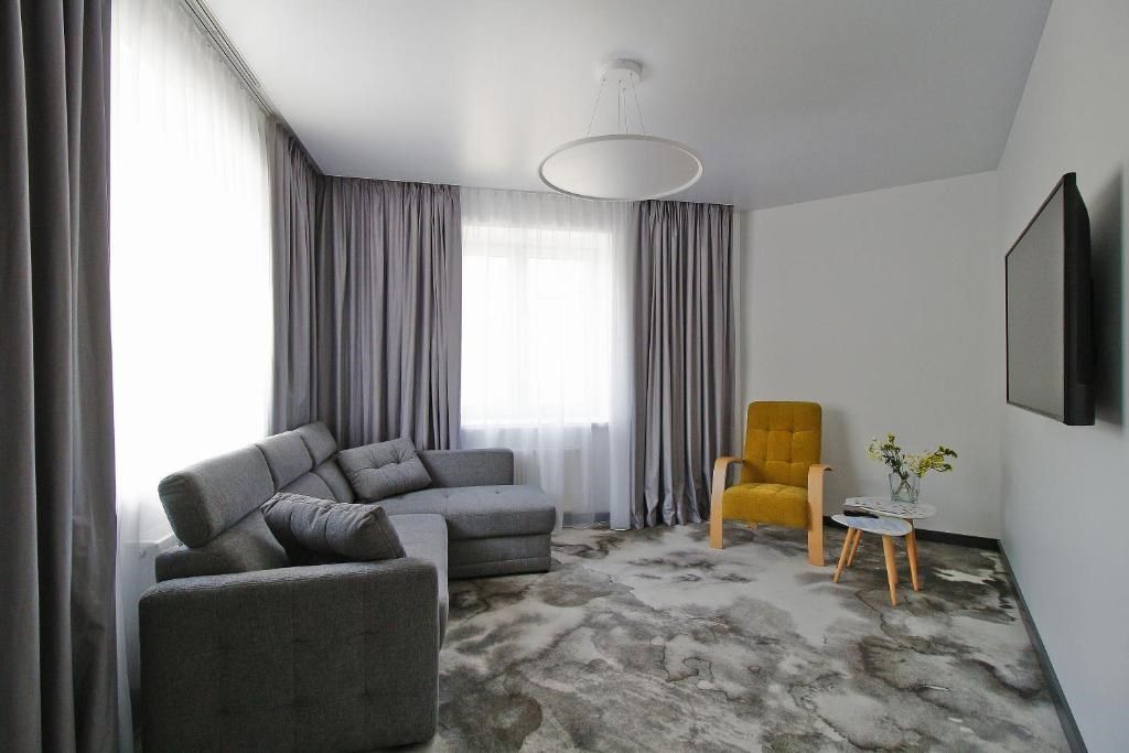 Апартаменты 2-местный 2-комнатный (с балконом)