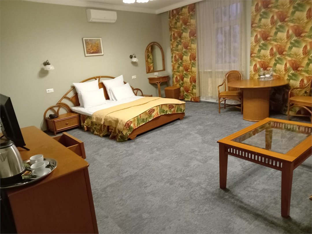 Джуниор сюит 2-местный (без балкона)