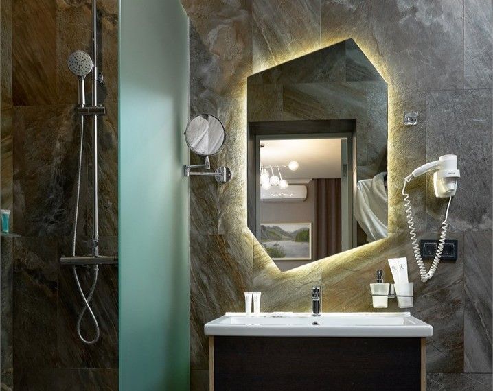 Джуниор сюит 2-местный (с балконом)