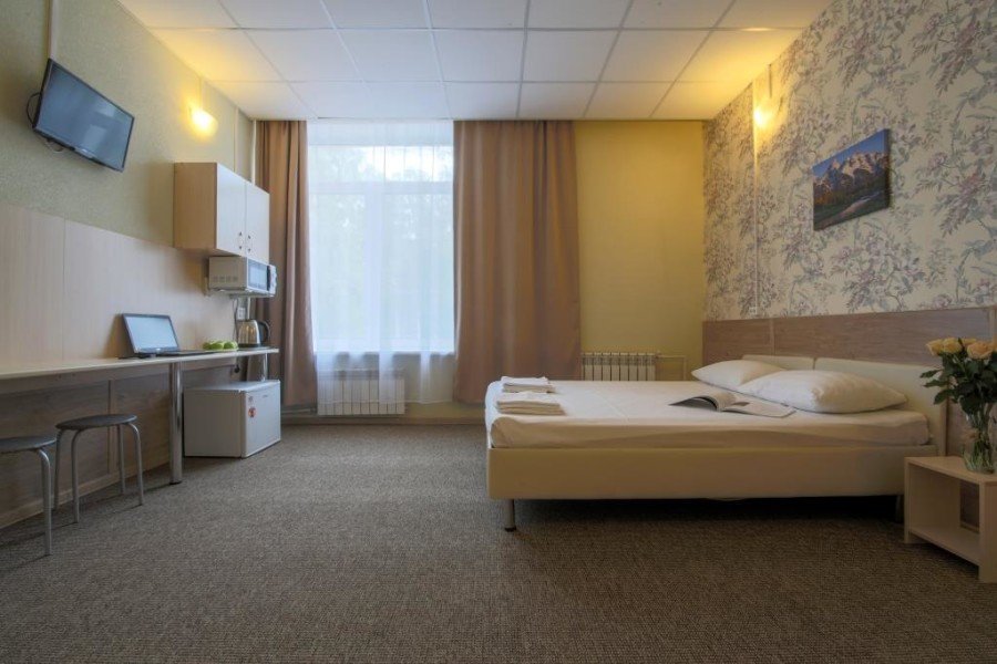 Студио 3-местный