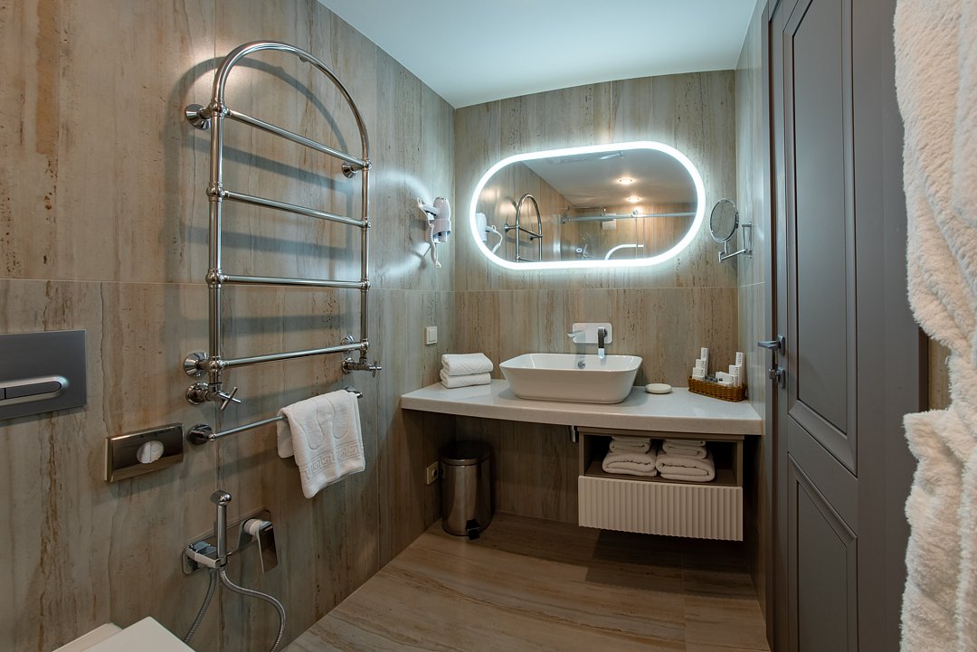 Люкс 2-местный 2-комнатный (после реновации)