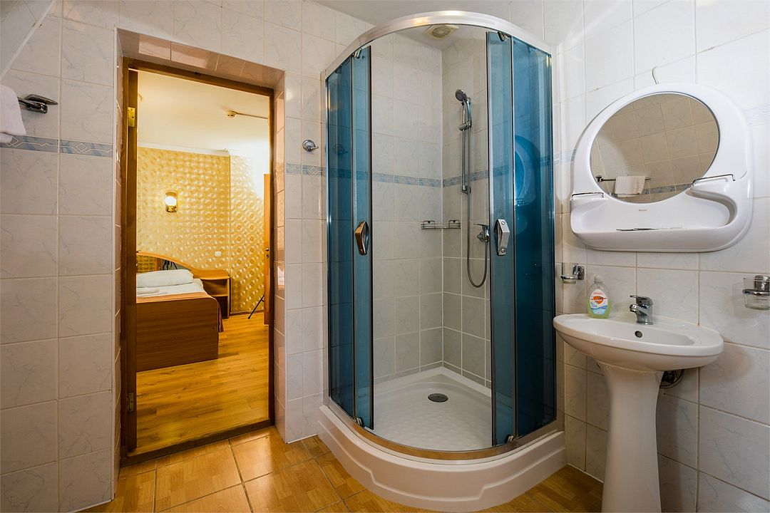 Стандарт 2-местный 1-комнатный DBL (№1, 2, 3, 4, 5)