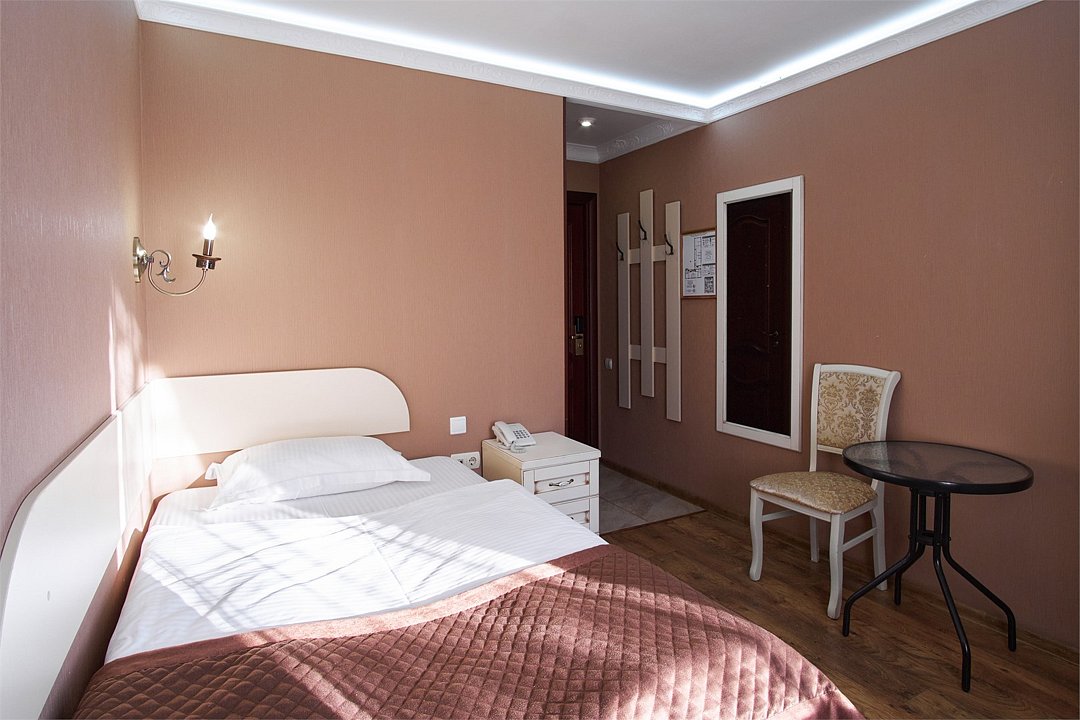 Стандартный 1-местный