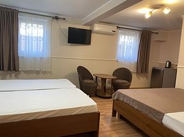 Четырёхместный номер Standard, Мини-отель У Моря, Сухум