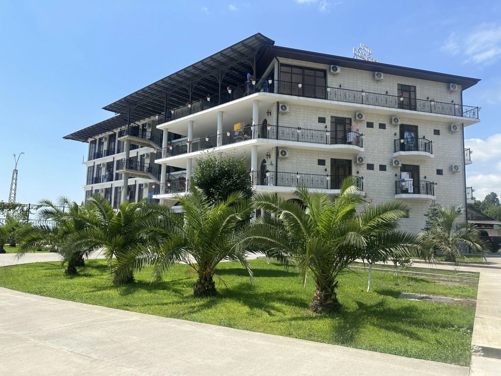 Отель Black Sea, Сухум, Сухумский район