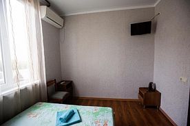Двухместный номер Economy двуспальная кровать, Мини-Отель Вавилон, Новый Афон