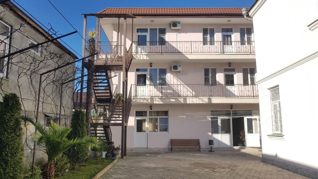 Гостевой дом Holidays In Sukhum, Сухумский район: фото 2