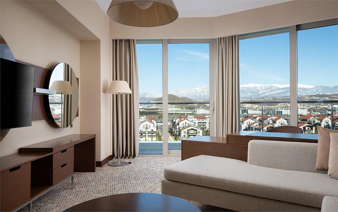 Полулюкс 2-местный (с видом на горы)