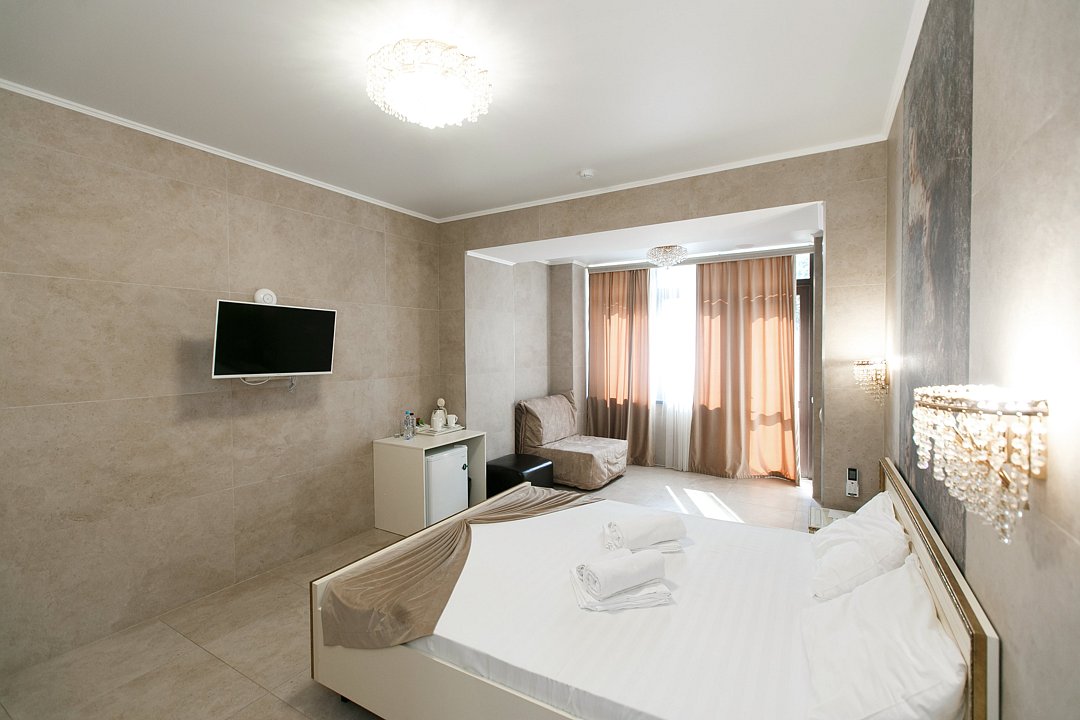 Комфорт 2-местный (с доп.местом и террасой)