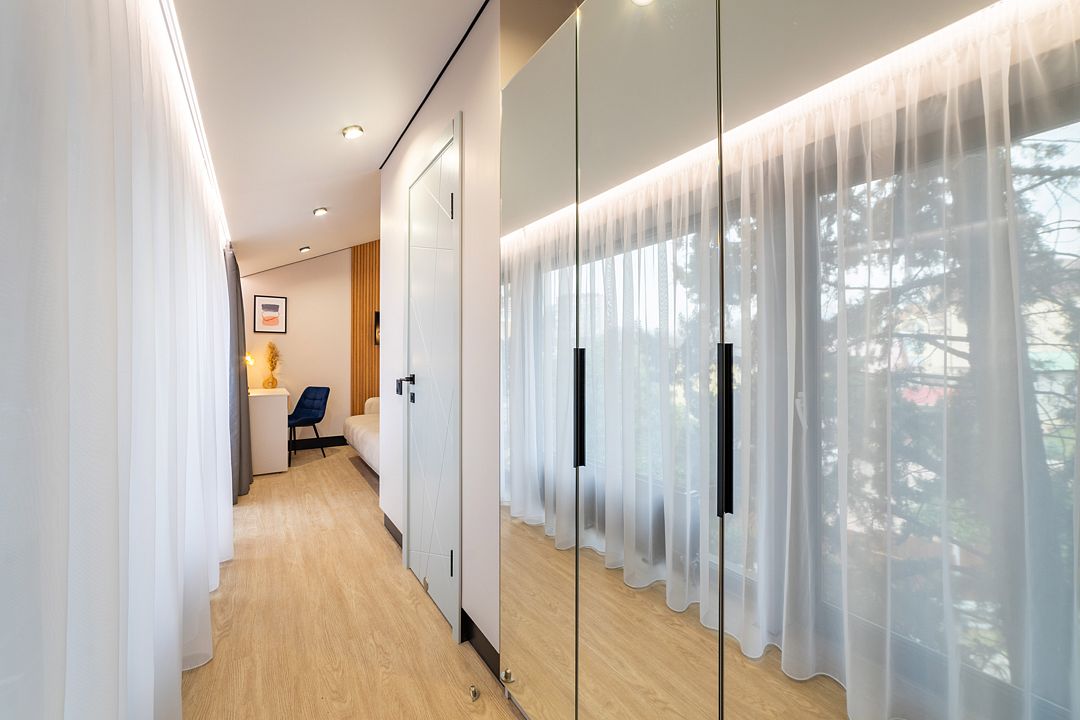 Стандартный 1-местный