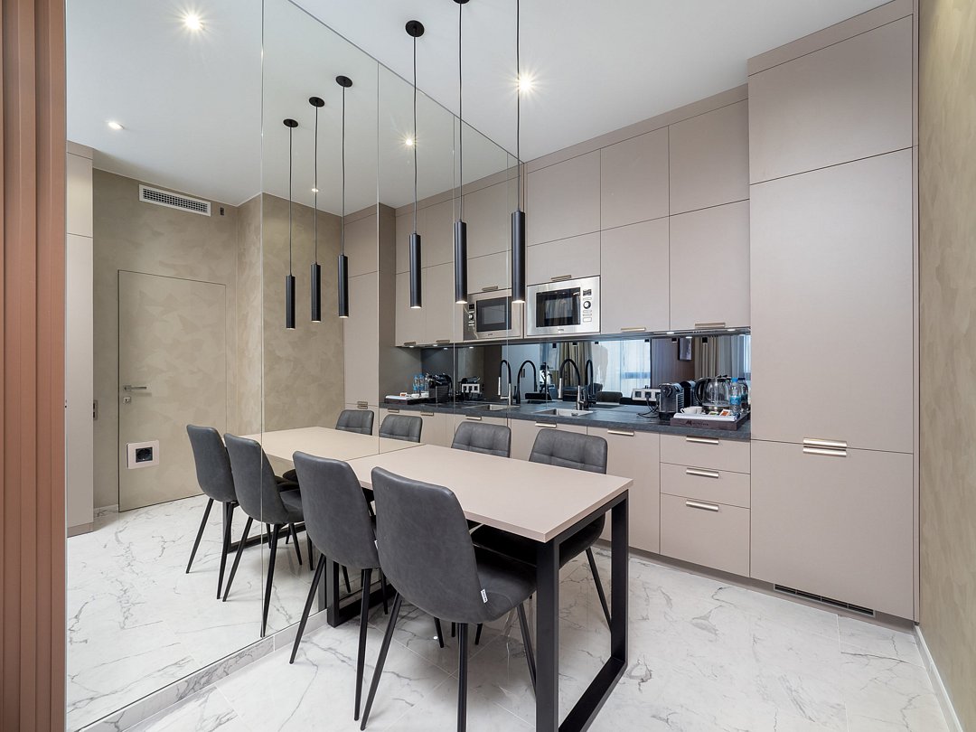 Люкс Small 4-местный 2-комнатный